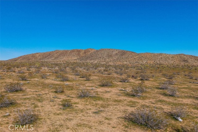 Detail Gallery Image 6 of 45 For 58459 Starlight Mesa Rd, Yucca Valley,  CA 92284 - – Beds | – Baths