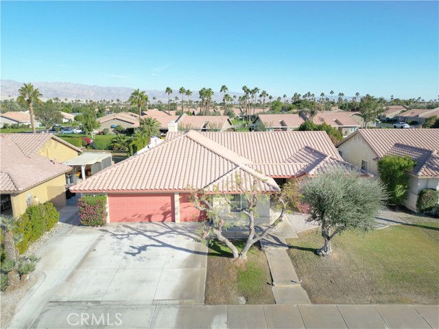 Detail Gallery Image 40 of 44 For 44240 Camino Lavanda, La Quinta,  CA 92253 - 4 Beds | 3 Baths