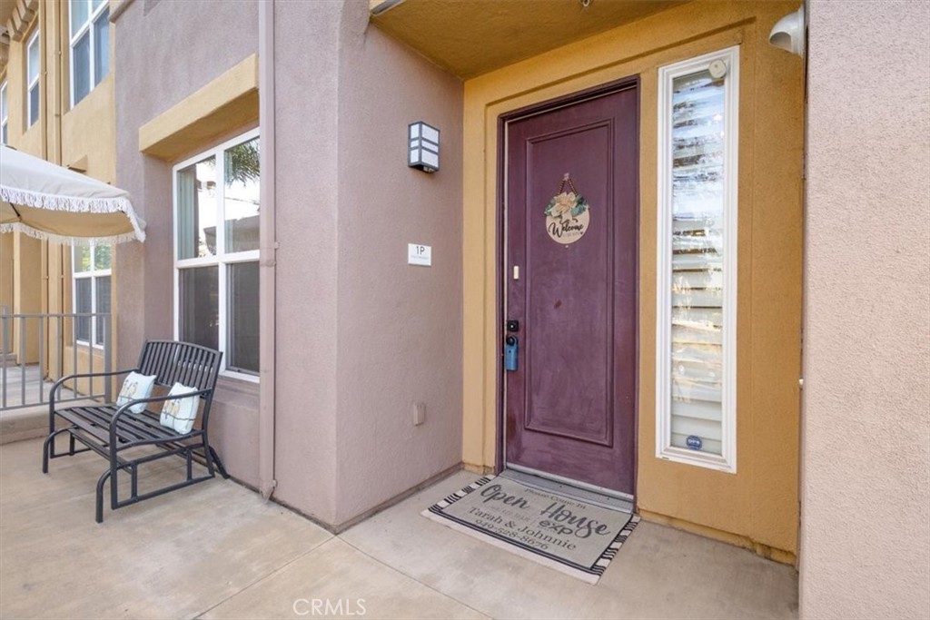 89 E Commonwealth Avenue #1P