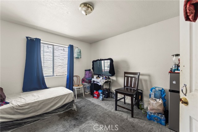 730 W 52 Place, Los Angeles CA: https://media.crmls.org/medias/d5b628c6-df82-49a6-85db-9fa03ab15ec9.jpg