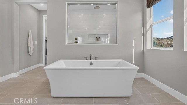 25184 Captain Way photo 9