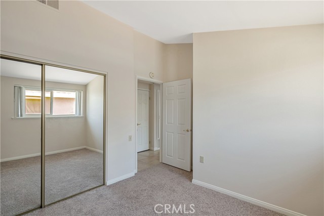 Detail Gallery Image 22 of 48 For 19223 Avenue of the Oaks #D,  Newhall,  CA 91321 - 2 Beds | 1 Baths