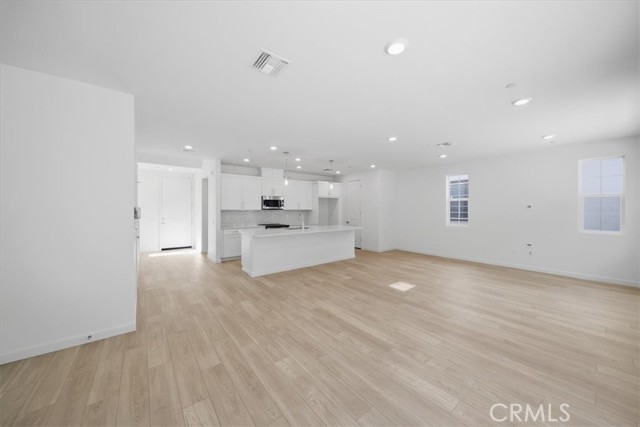 Detail Gallery Image 5 of 26 For 4822 W Beltramo Ranch Rd, Moorpark,  CA 93021 - 4 Beds | 3 Baths