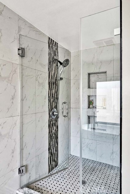 Detail Gallery Image 28 of 45 For 22702 Islamare, Lake Forest,  CA 92630 - 4 Beds | 2/1 Baths