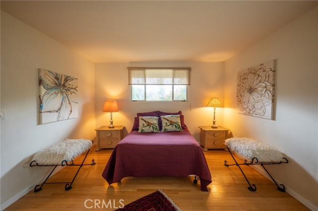 Detail Gallery Image 30 of 50 For 1883 Midwick Dr, Altadena,  CA 91001 - 3 Beds | 3/1 Baths