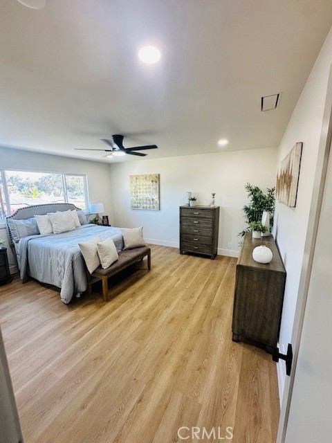 Detail Gallery Image 48 of 56 For 2440 Ostrom, Long Beach,  CA 90815 - 4 Beds | 3 Baths