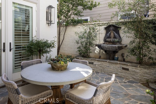 Detail Gallery Image 34 of 35 For 26 Spanish Bay, Newport Beach,  CA 92660 - 5 Beds | 3 Baths