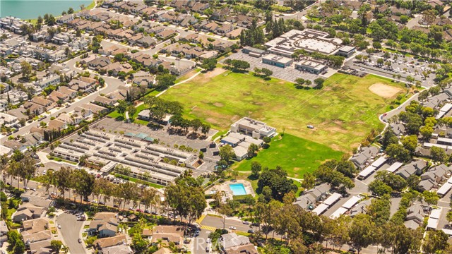 32 Belcanto, Irvine CA: https://media.crmls.org/medias/d5b9044b-e7d1-4b7d-86f1-ae37ded48f1a.jpg