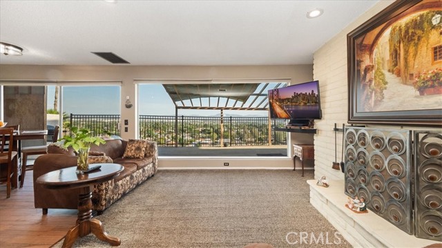 Detail Gallery Image 11 of 49 For 6570 Monte Vista, San Bernardino,  CA 92404 - 2 Beds | 2 Baths