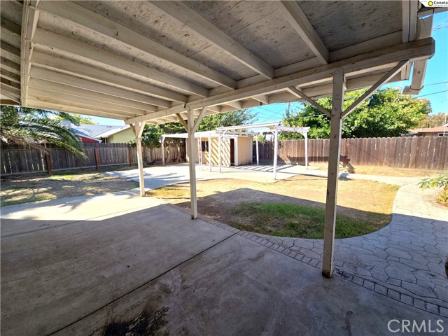 Detail Gallery Image 22 of 27 For 1923 W Pontiac, Fresno,  CA 93705 - 4 Beds | 2 Baths