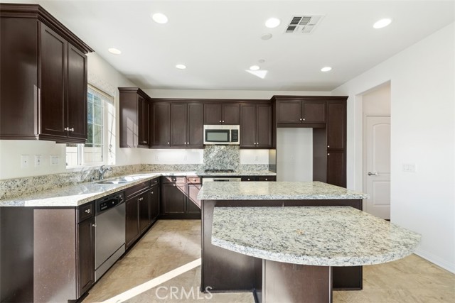 Detail Gallery Image 9 of 24 For 656 Huron Pl, Claremont,  CA 91711 - 3 Beds | 2/1 Baths