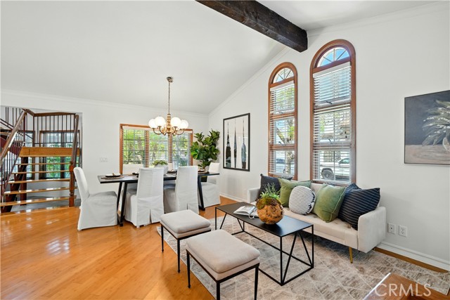 Detail Gallery Image 4 of 33 For 5300 E Appian Way, Long Beach,  CA 90803 - 3 Beds | 2 Baths
