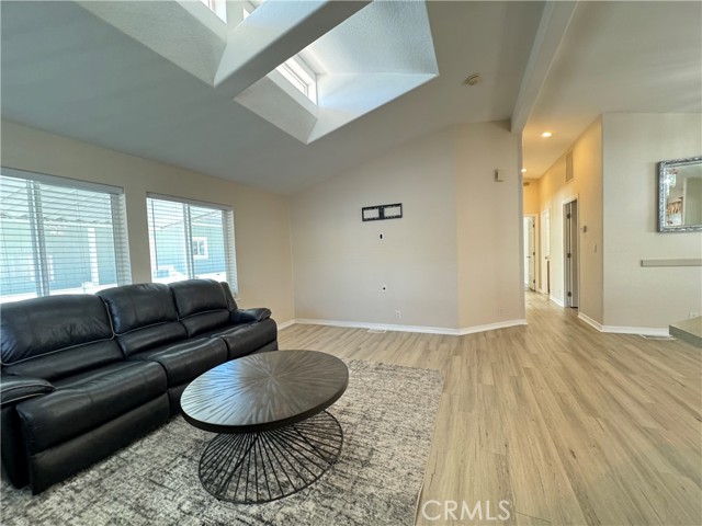 Detail Gallery Image 4 of 23 For 16444 Bolsa Chica St #61,  Huntington Beach,  CA 92649 - 2 Beds | 2 Baths