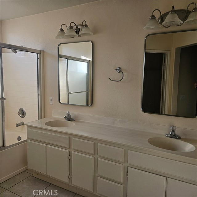 Detail Gallery Image 14 of 16 For 1030 Morning Sun Ln, Corona,  CA 92881 - 4 Beds | 2/1 Baths