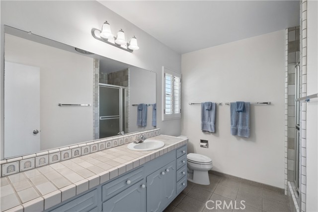 Detail Gallery Image 21 of 44 For 17416 Superior St, Northridge,  CA 91325 - 4 Beds | 2/1 Baths