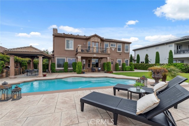 Detail Gallery Image 16 of 61 For 4918 W Bluff, Fresno,  CA 93722 - 5 Beds | 3/1 Baths