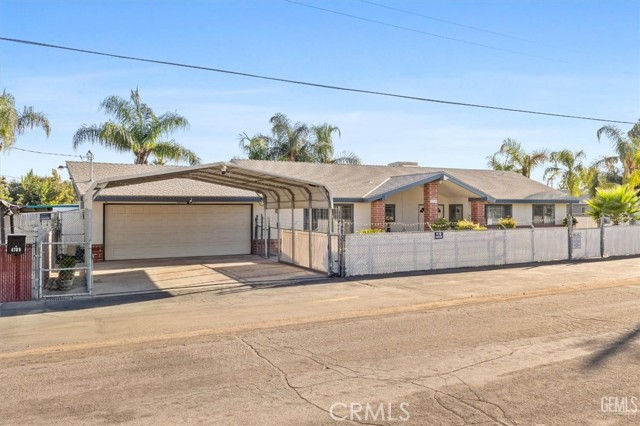 Detail Gallery Image 2 of 36 For 4709 Morro Dr, Bakersfield,  CA 93307 - 3 Beds | 2/1 Baths