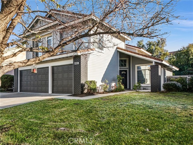 Detail Gallery Image 2 of 42 For 13219 Gold Rush, Corona,  CA 92883 - 4 Beds | 3 Baths