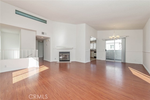 Detail Gallery Image 6 of 20 For 24320 Sylvan Glen Rd #E,  Diamond Bar,  CA 91765 - 2 Beds | 2 Baths