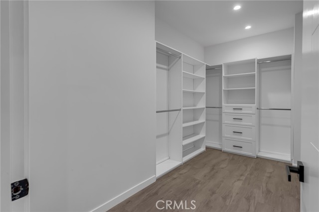 5196 Orange Place, Los Angeles CA: https://media.crmls.org/medias/d5c1efd1-01a1-4887-92c2-74cad1d3f6bd.jpg