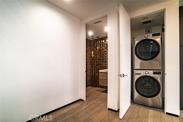 8148 Gould Avenue, Los Angeles CA: https://media.crmls.org/medias/d5c2bdf5-aa33-4763-b8ad-d8fc11fbedfc.jpg