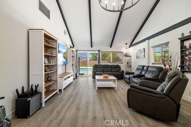 41841 55th W Street, Lancaster CA: https://media.crmls.org/medias/d5c30a6f-9014-4162-9d43-fd368cbe84ce.jpg