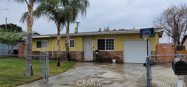 15067 Rosemary Dr, Fontana, CA 92335