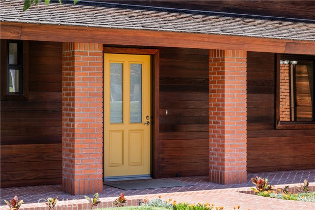 Detail Gallery Image 33 of 78 For 2405 Tustin Ave, Costa Mesa,  CA 92627 - 5 Beds | 4/1 Baths
