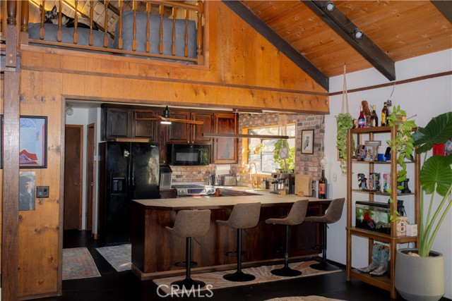 Detail Gallery Image 8 of 47 For 18279 Hidden Valley, Hidden Valley Lake,  CA 95467 - 3 Beds | 3 Baths