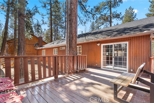 Detail Gallery Image 38 of 52 For 261 Crater Lake, Big Bear Lake,  CA 92315 - 3 Beds | 2 Baths