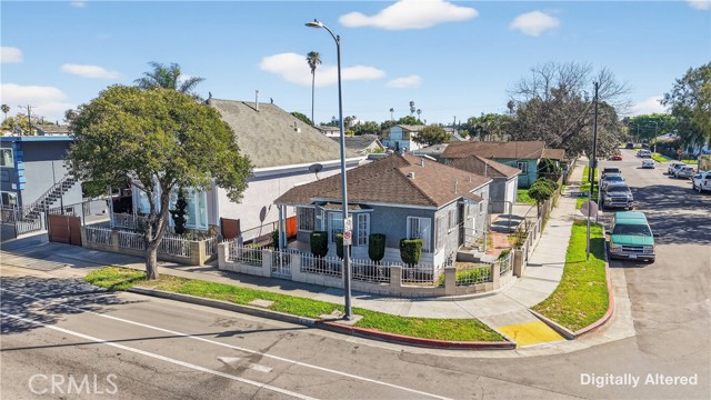 Detail Gallery Image 4 of 44 For 200 E Century Bld, Los Angeles,  CA 90003 - 2 Beds | 1 Baths