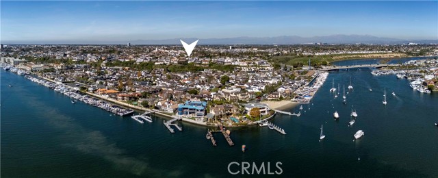 Detail Gallery Image 14 of 51 For 520 Kings, Newport Beach,  CA 92663 - 4 Beds | 4 Baths