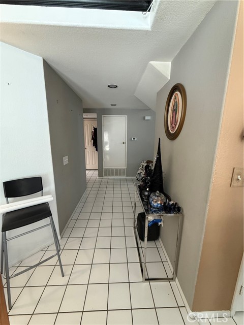 Detail Gallery Image 10 of 42 For 39418 Daylily Pl, Palmdale,  CA 93551 - 5 Beds | 3 Baths