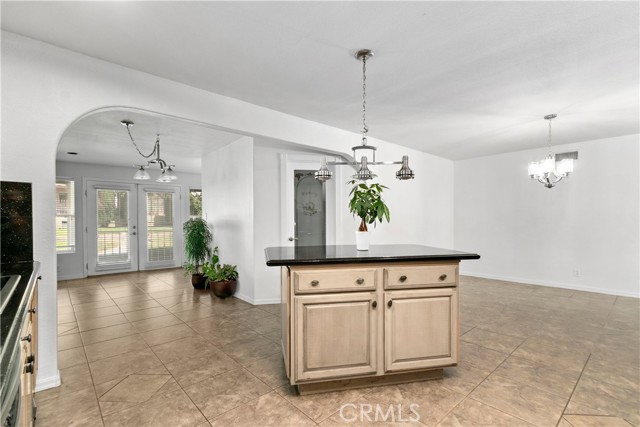 3535 California Avenue, Norco CA: https://media.crmls.org/medias/d5c649e0-69b1-40b7-a9c8-3a20d49c3d80.jpg