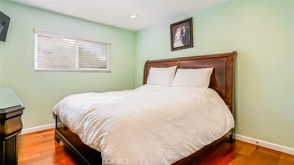 MLS #CV25158988 img 4