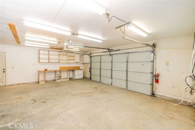 16600 Porter Avenue, Riverside CA: https://media.crmls.org/medias/d5c7447b-1b5d-4893-b3d5-7d5a00c1fc79.jpg