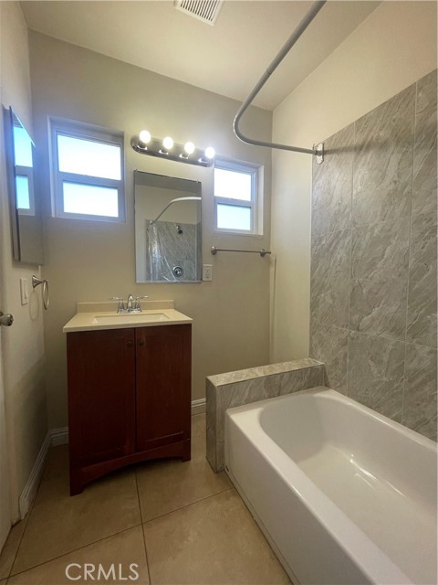 Detail Gallery Image 19 of 25 For 868 W Walnut Ave #G,  Monrovia,  CA 91016 - 3 Beds | 2 Baths