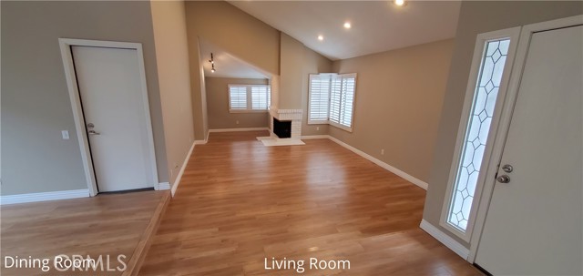 Detail Gallery Image 2 of 19 For 10 Woodsorrel, Irvine,  CA 92604 - 3 Beds | 2 Baths