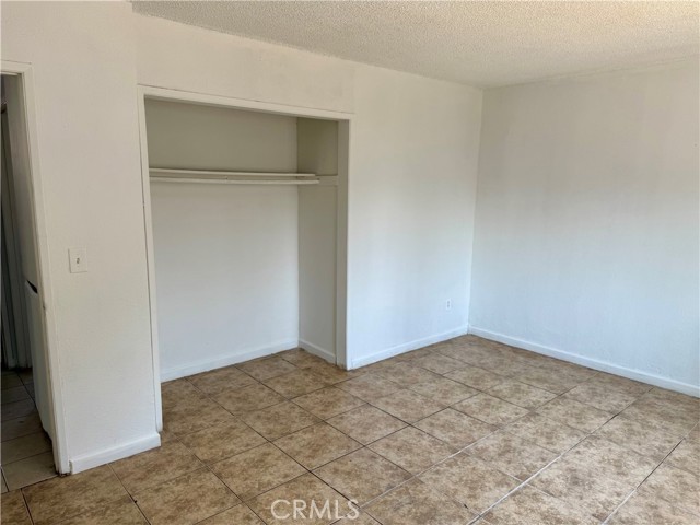 Detail Gallery Image 6 of 7 For 2643 Taylor Rd, San Bernardino,  CA 92404 - 2 Beds | 1 Baths