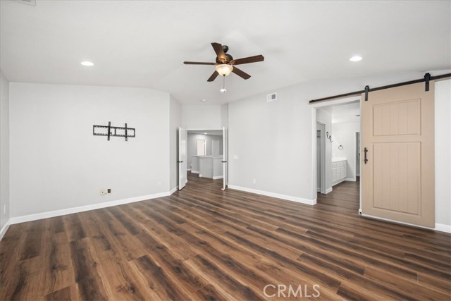 29185 Wrangler Drive, Murrieta CA: https://media.crmls.org/medias/d5c8ad75-2290-4c42-9fca-d0b4b15aa6e4.jpg