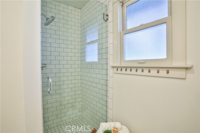 Detail Gallery Image 25 of 40 For 290 W 12th Street, Claremont,  CA 91711 - 3 Beds | 2 Baths