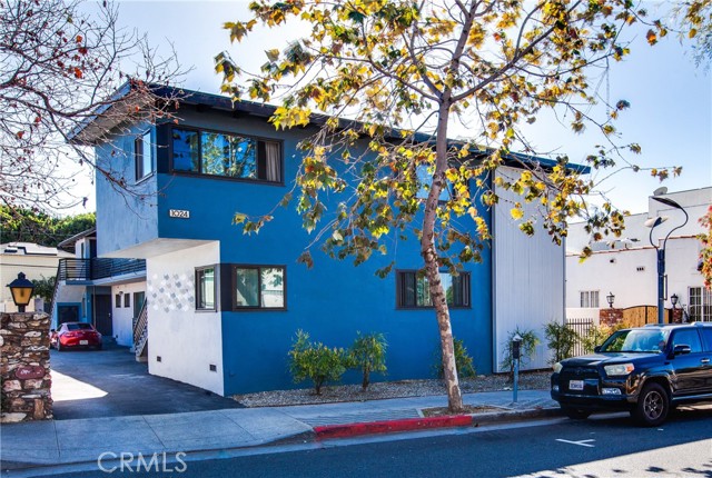 Detail Gallery Image 2 of 20 For 1024 Pico Bld, Santa Monica,  CA 90405 - – Beds | – Baths