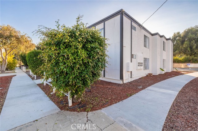 Detail Gallery Image 8 of 24 For 2401 S Denison Ave, San Pedro,  CA 90731 - – Beds | – Baths