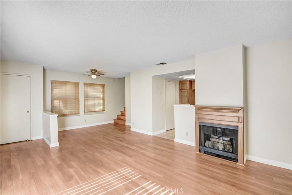 MLS #CV25142915 img 2