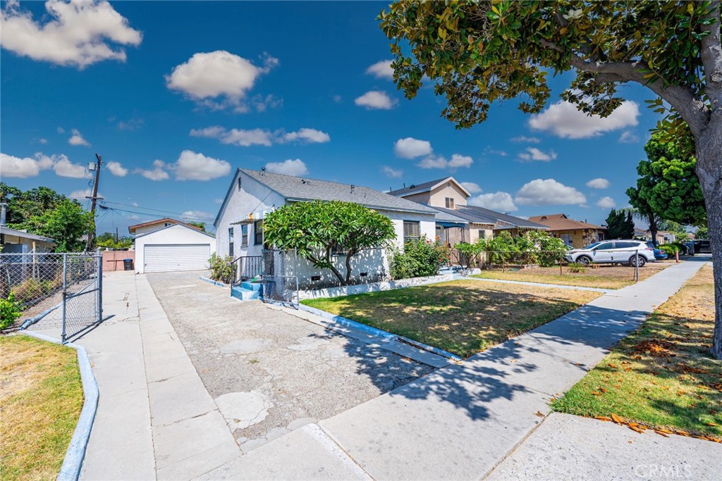 14823 Gridley Road