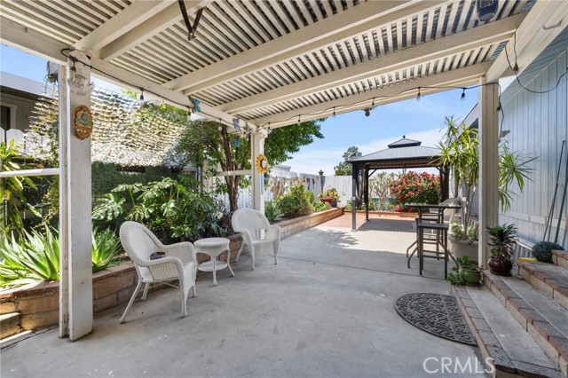 1550 Rimpau Avenue, Corona CA: https://media.crmls.org/medias/d5cb94df-971f-4434-80d4-b616e311eb94.jpg