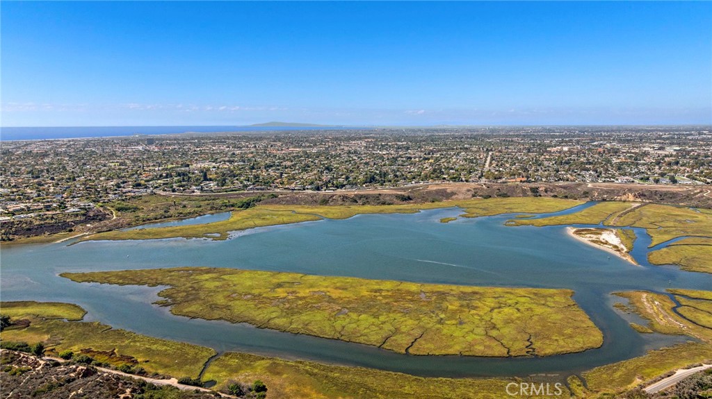 MLS #OC25221146 image #27