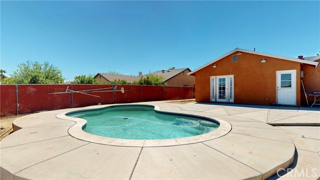 Detail Gallery Image 54 of 74 For 14380 La Brisa Rd, Victorville,  CA 92392 - 4 Beds | 2/1 Baths