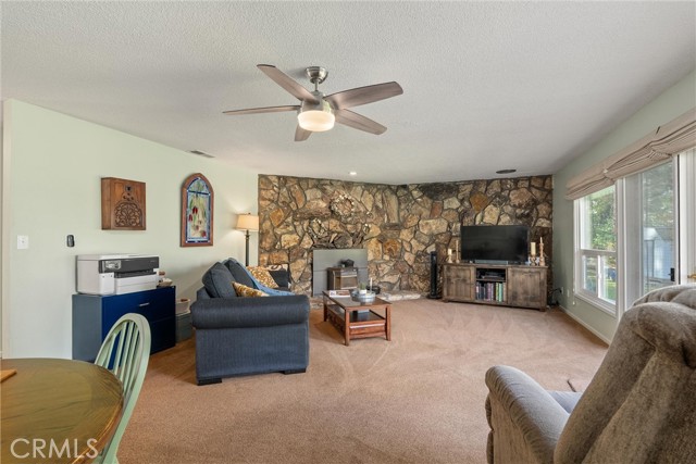 Detail Gallery Image 16 of 67 For 16298 Forest Ranch Rd, Forest Ranch,  CA 95942 - 3 Beds | 3 Baths