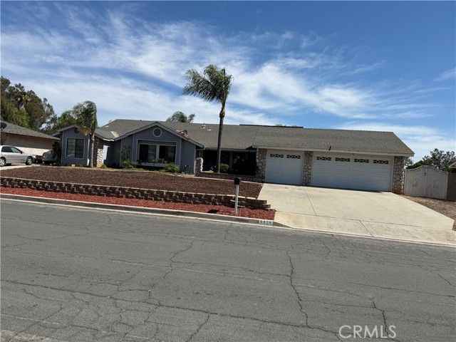 Front Image Thumbnail for CRMB26146649